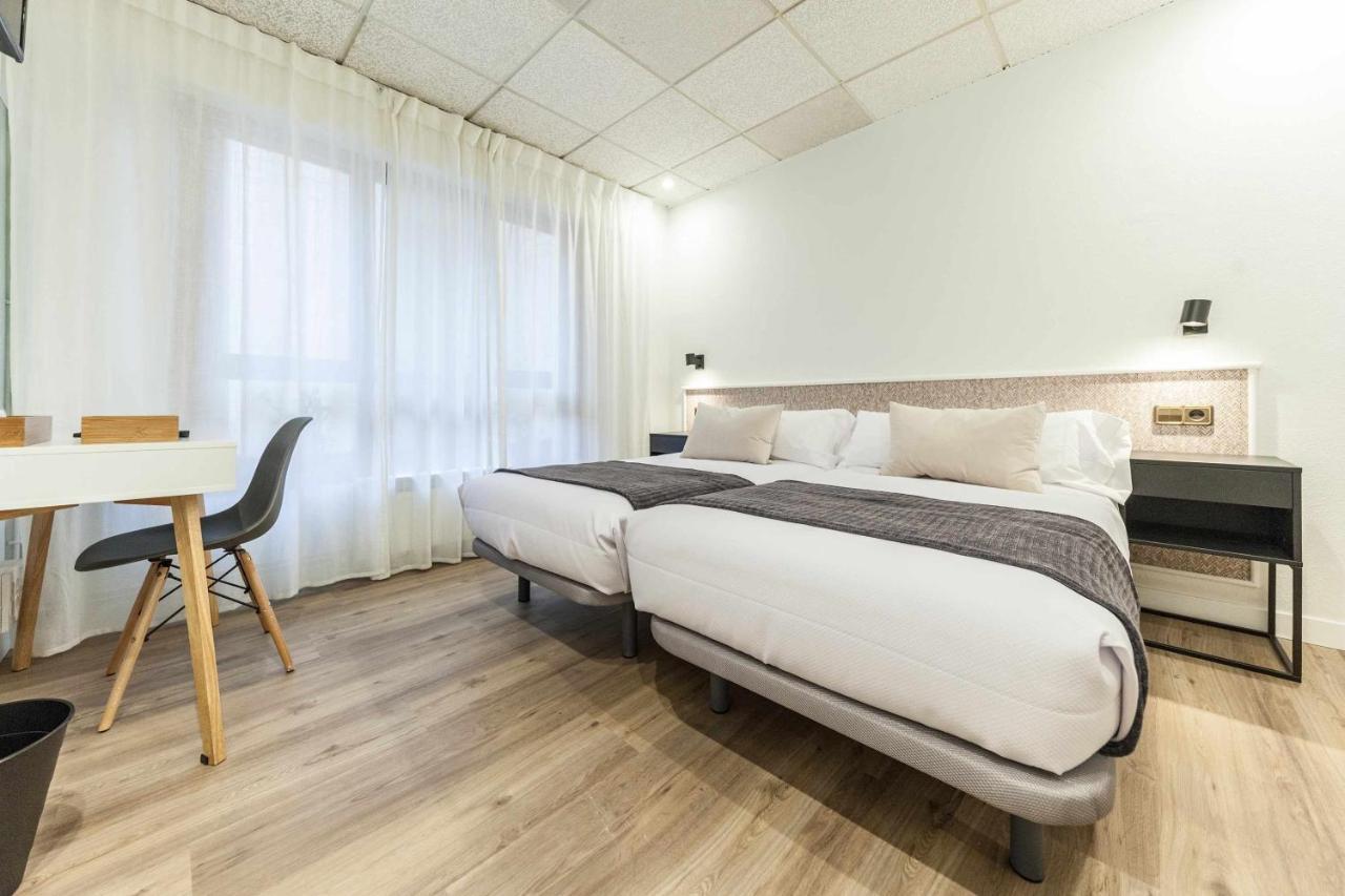 Auditorio Rooms Boutique Овиедо Екстериор снимка