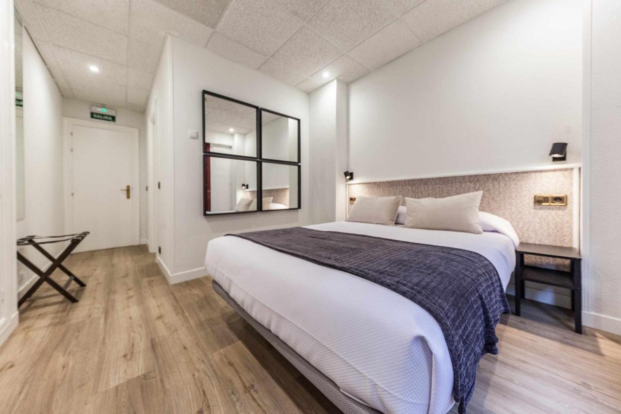Auditorio Rooms Boutique Овиедо Екстериор снимка