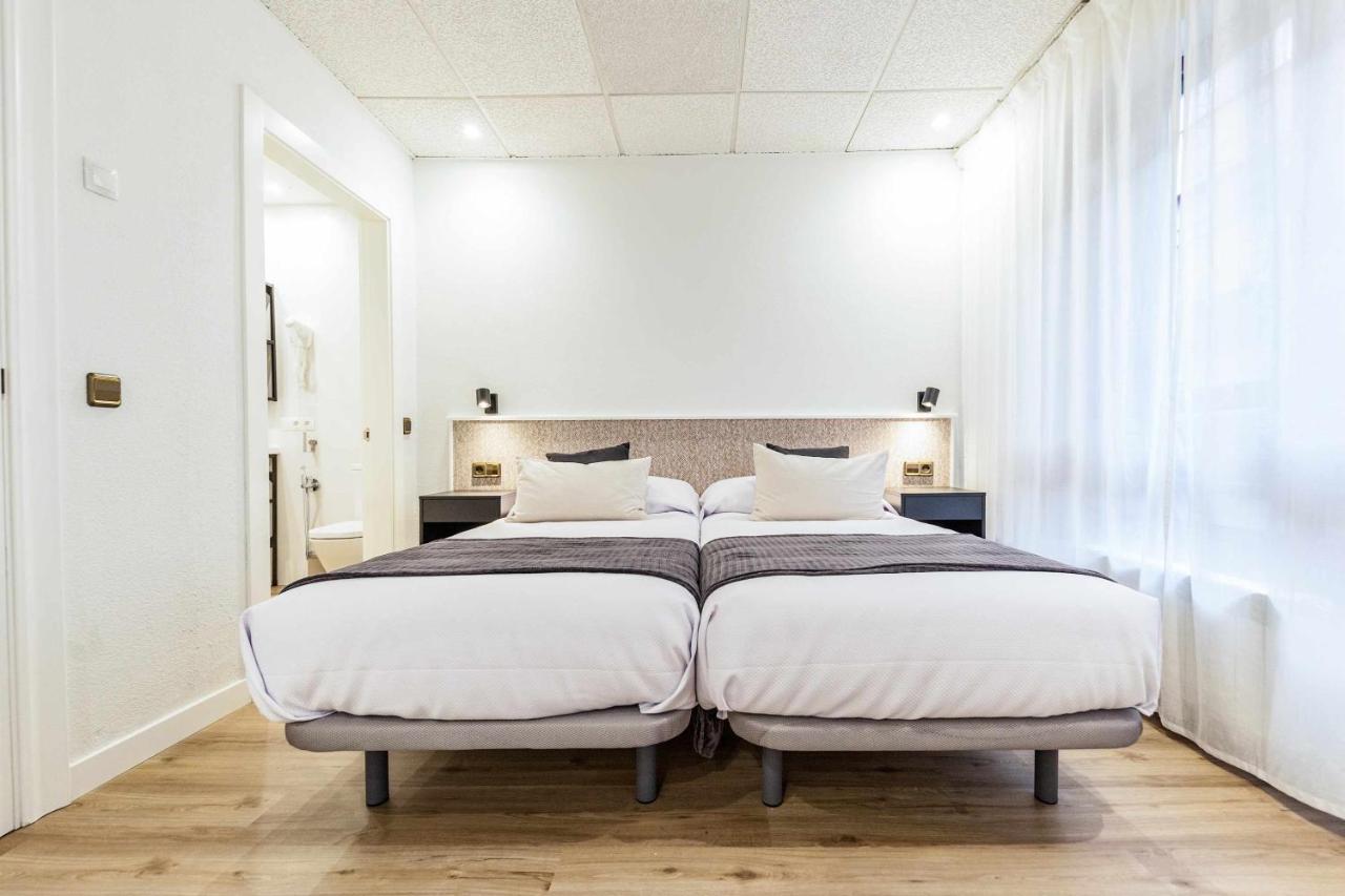 Auditorio Rooms Boutique Овиедо Екстериор снимка
