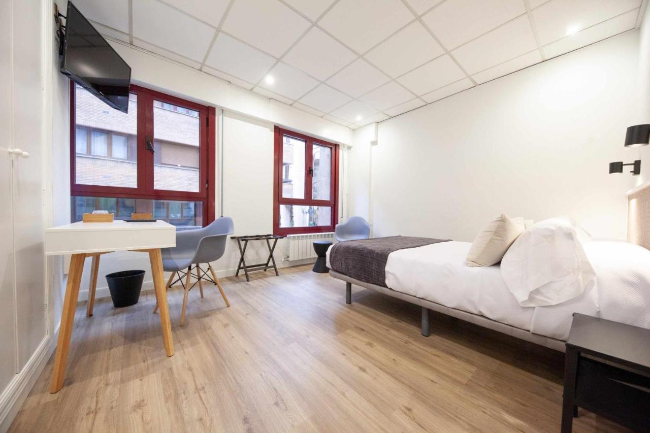 Auditorio Rooms Boutique Овиедо Екстериор снимка